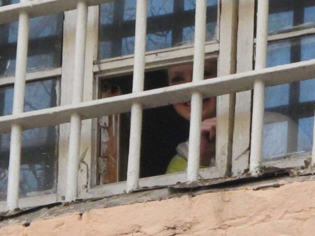 Німецькі лікарі: Тимошенко потрібно лікувати у стаціонарі