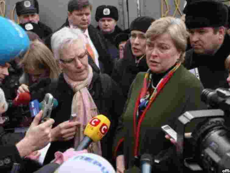 Представниці ОБСЕ надіються на зустріч з Тимошенко під час виборів