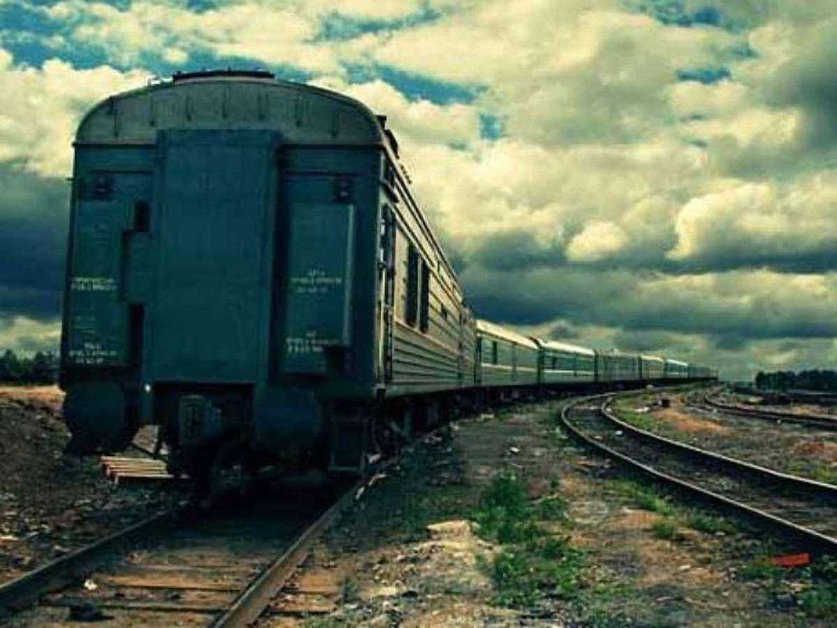 Росія звинувачує українського виробника у зіткненні поїздів у РФ