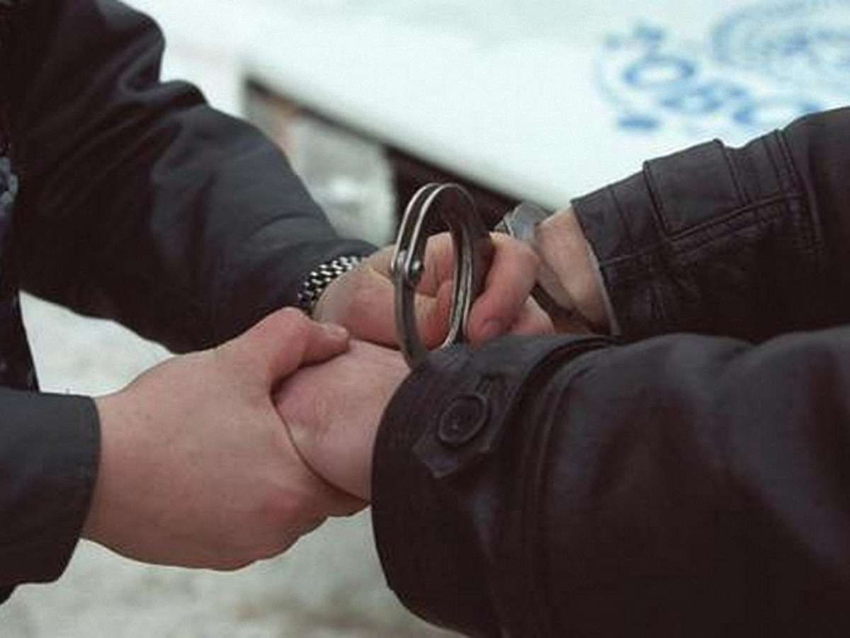 У Львові пасажир з ножем напав на таксиста