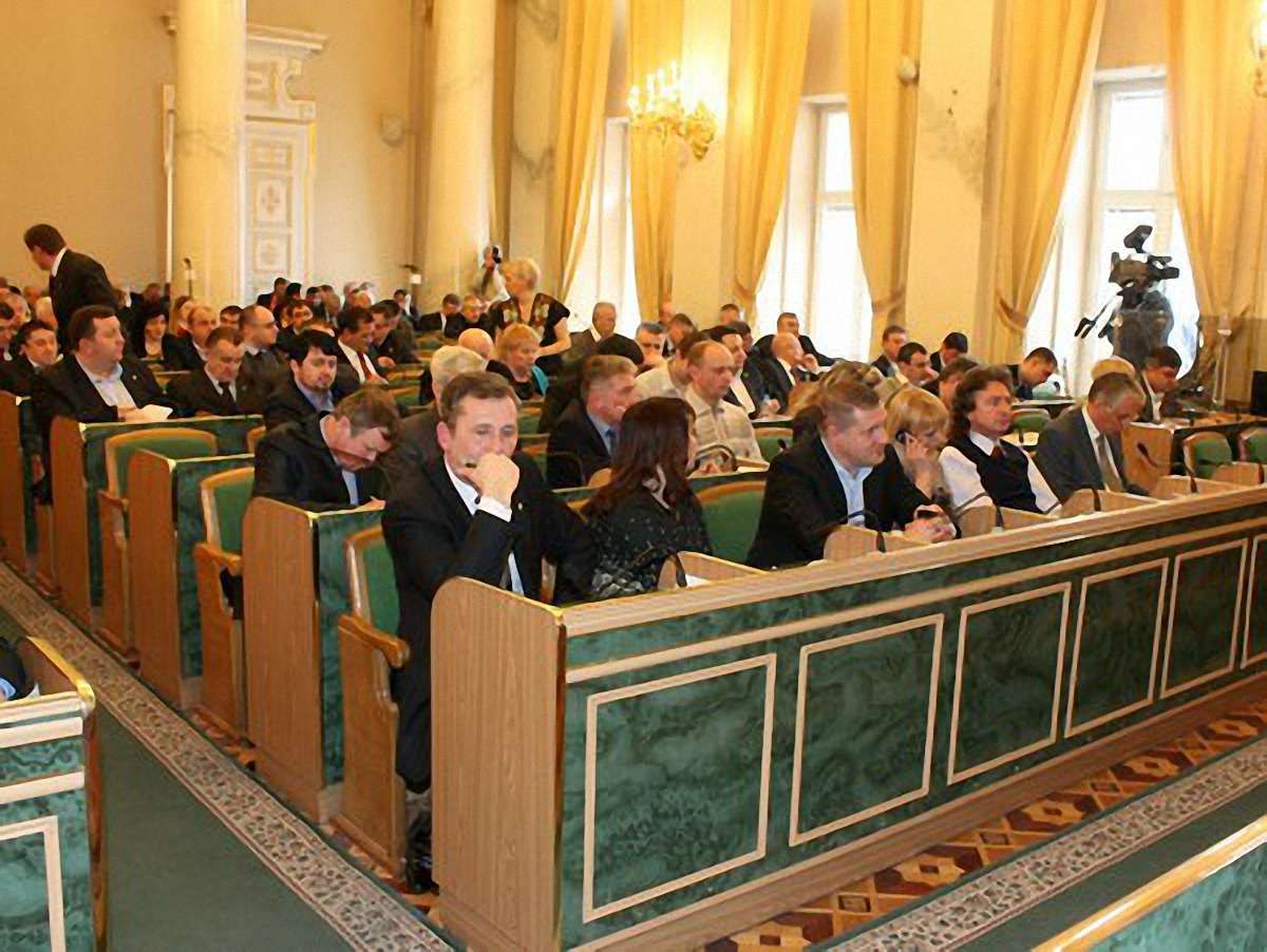 У Львівській облраді – таємне голосування про недовіру Костюку