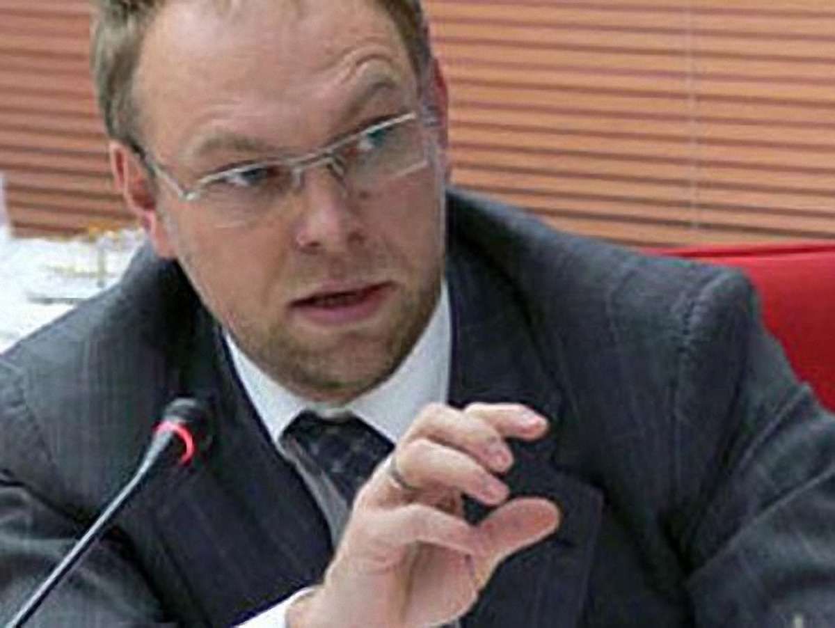 Власенко: Українські лікарі свідомо забули про клятву Гіпократа