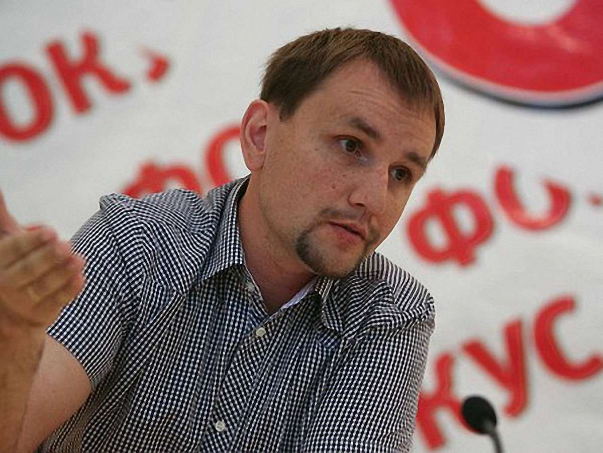 В’ятрович: Обурення президента допитами в СБУ – для преси