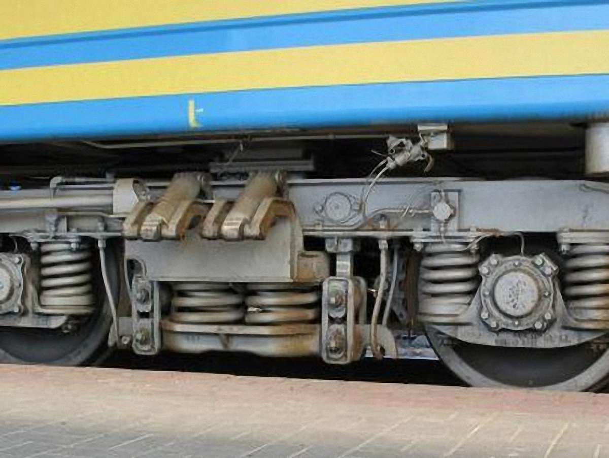 На Тернопільщині потяг смертельно травмував чоловіка