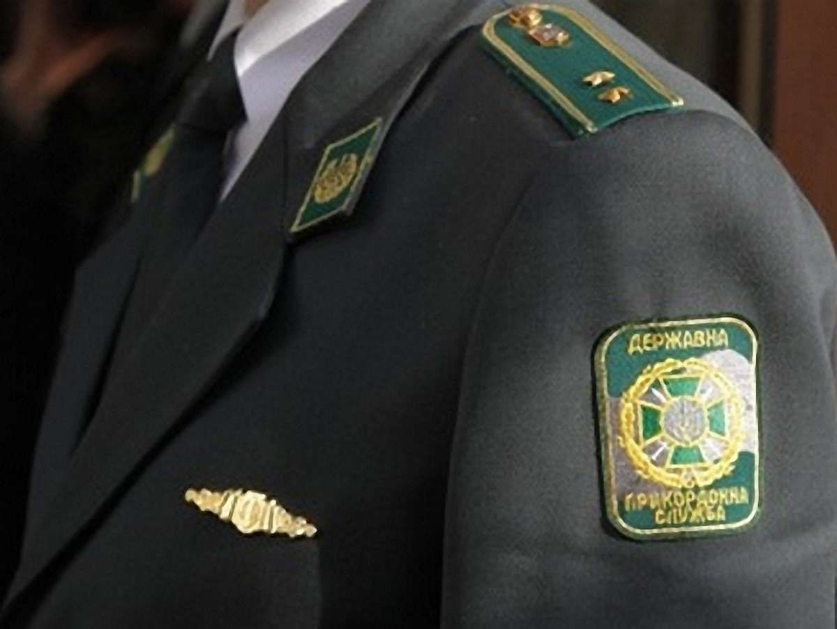 Прикордонники Львівщини отримують нову форму