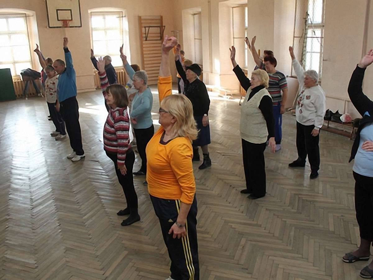 У Львові проводять навчання і оздоровлення літніх людей