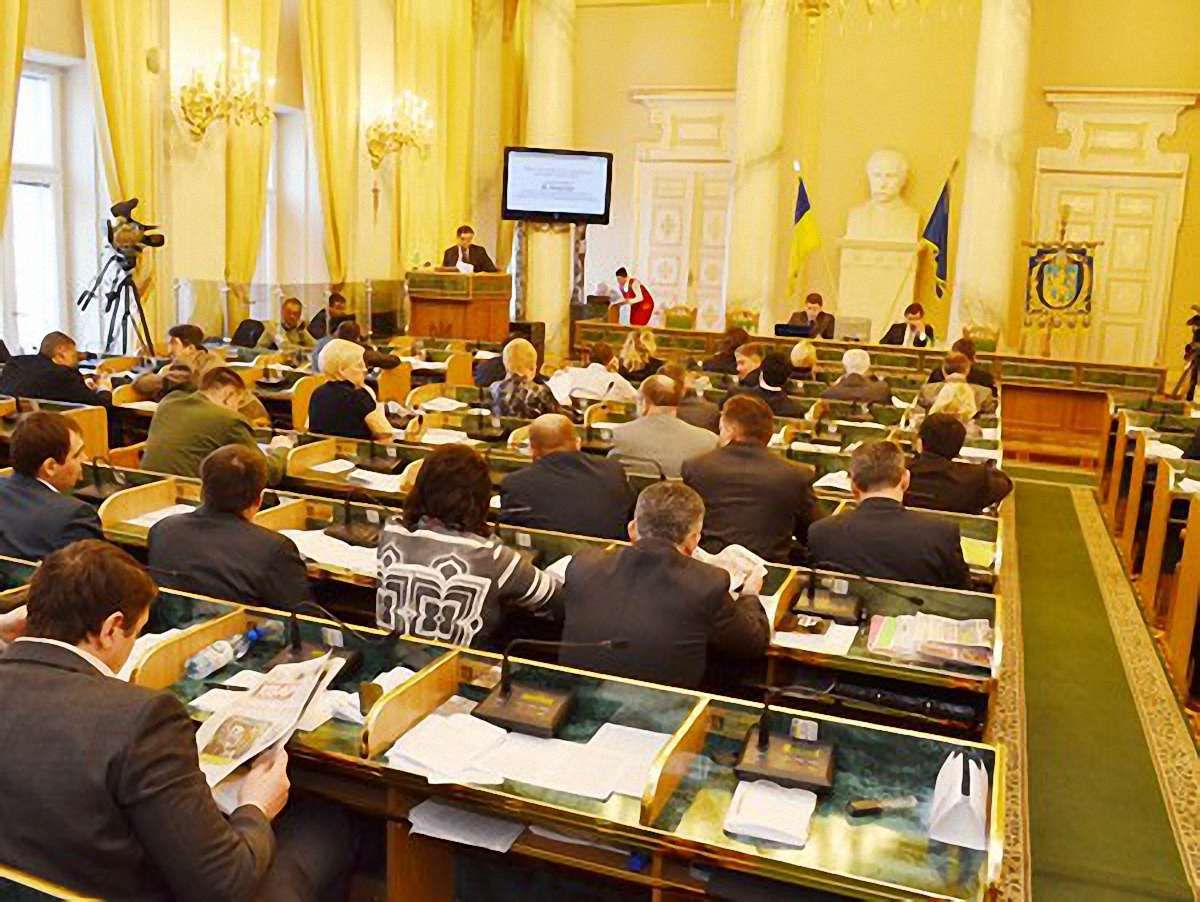 Депутати не задоволені пасажироперевезенням на Львівщині