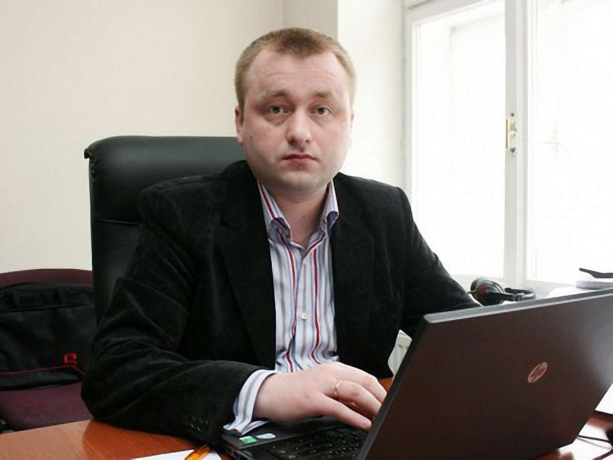 Над е-квитком досі працює робоча група, – Білоус