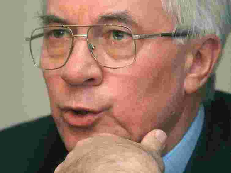 Азаров: Немає об'єктивних підстав знижувати рейтинг України