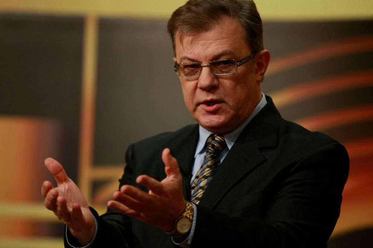Янукович пробує цинічно купити людей, – екс-віце-прем’єр