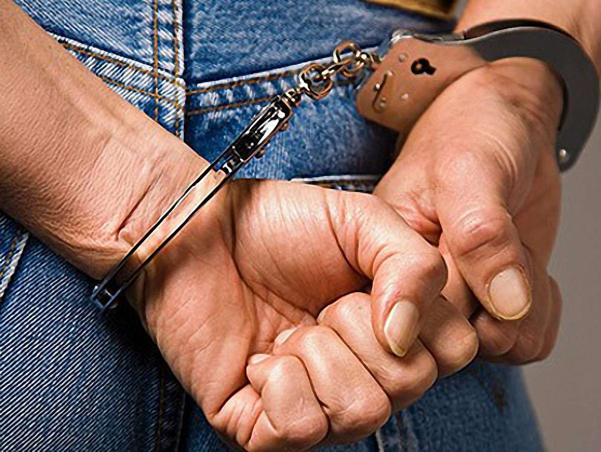 В Івано-Франківську затримали підозрюваних в нападі на банк