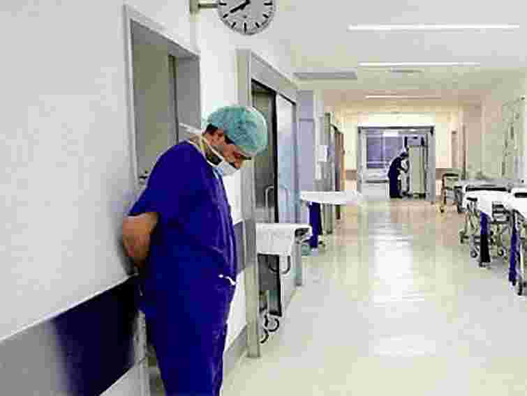 Одна з дівчат, збитих на світлофорі, померла у лікарні Львова