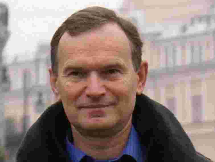 Двомовність – криза жанру політтехнологів Януковича, - політолог