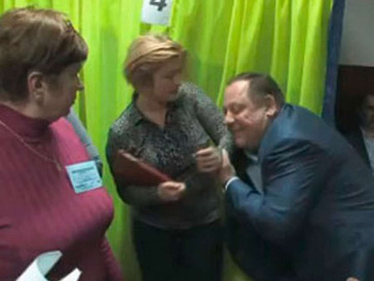 Геращенко поскаржилася на регіонала в Генпрокуратуру