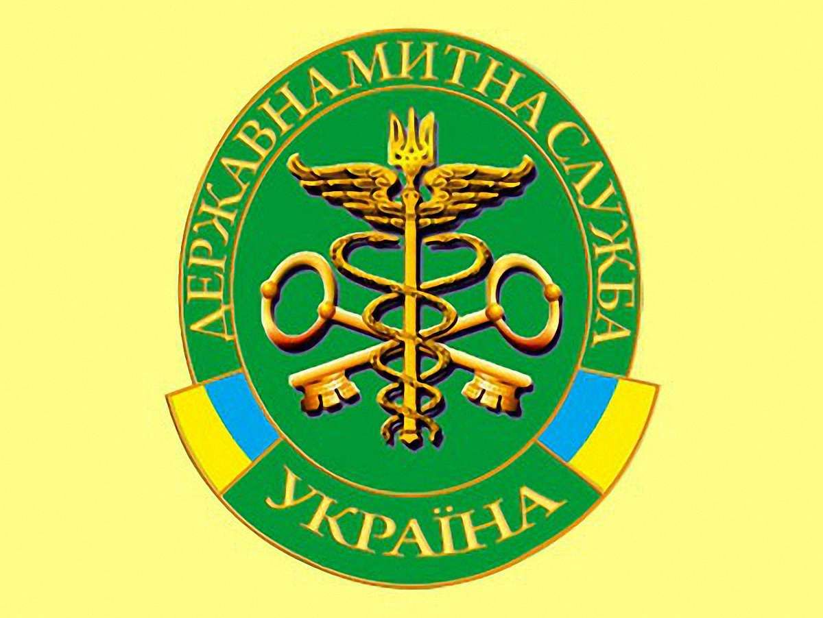 Митниця стоїть з четверга минулого тижня, - джерело