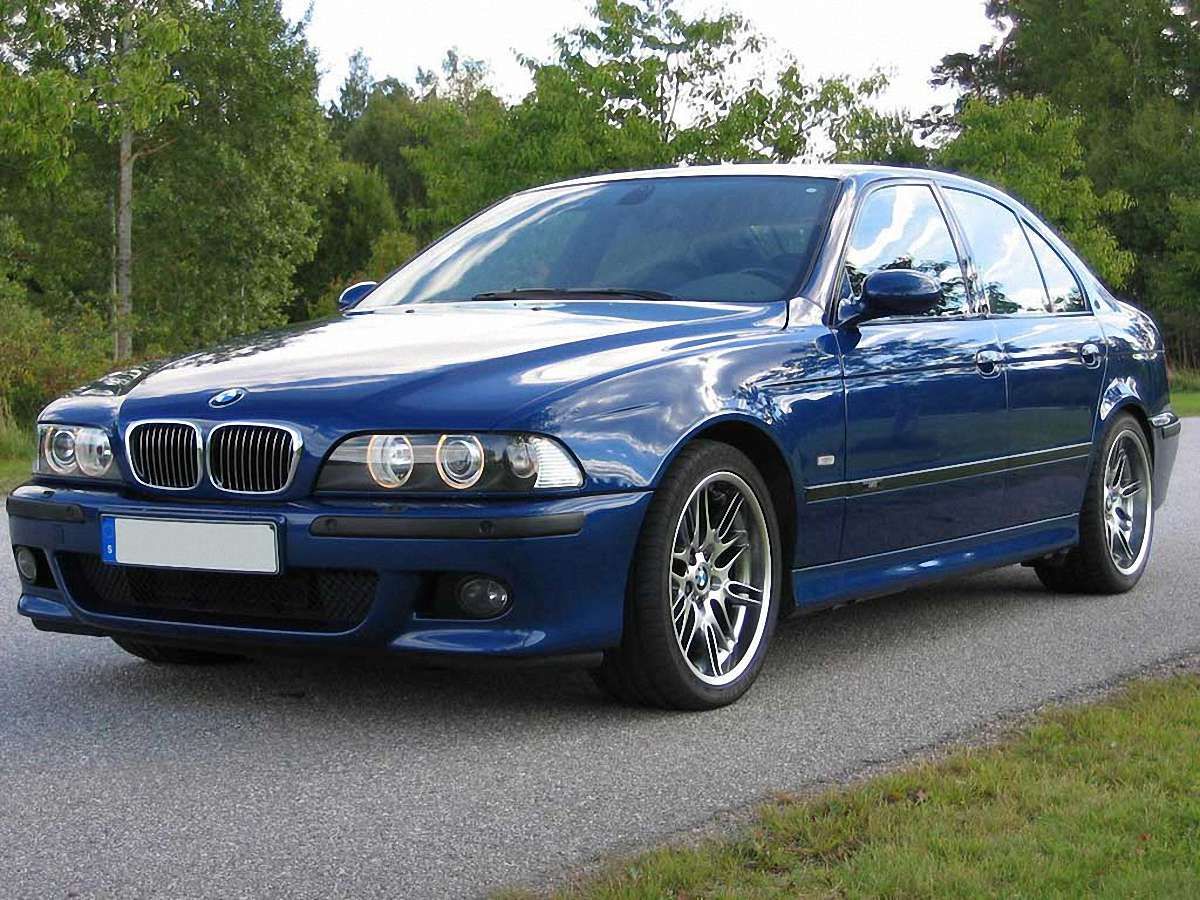 У Польщі затримали українця, який віз в Україну крадений BMW