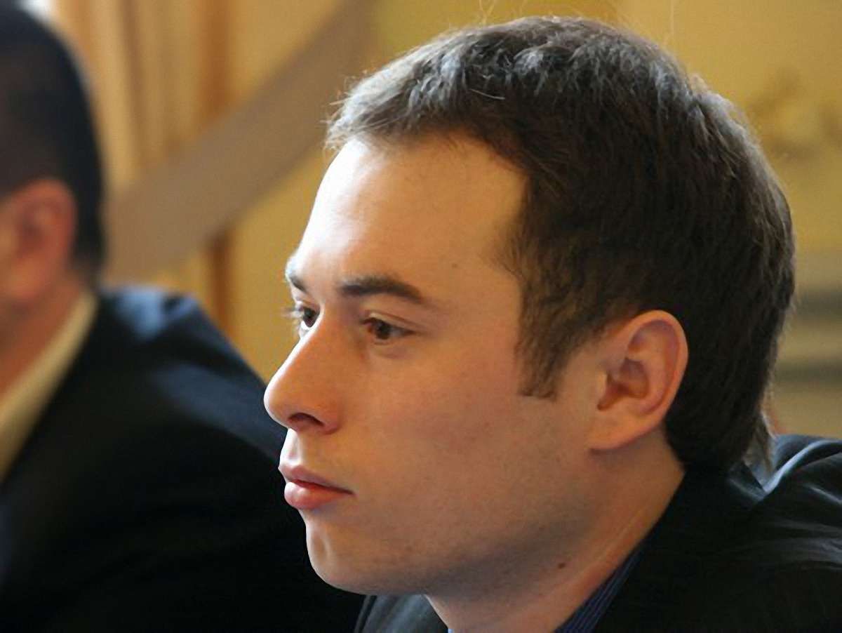 «Свободівець» вимагає демонтувати два МАФи у Львові