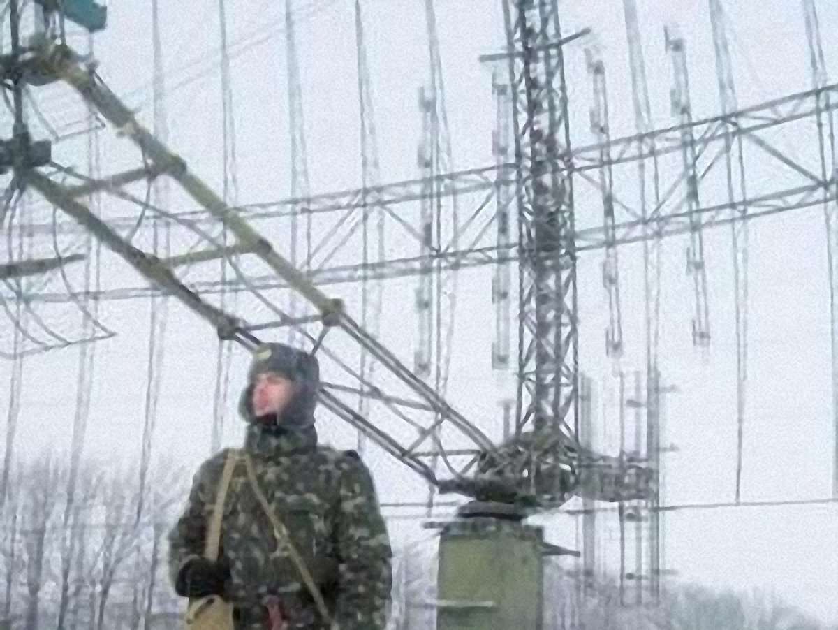 У Харкові напали на військову частину: є жертви