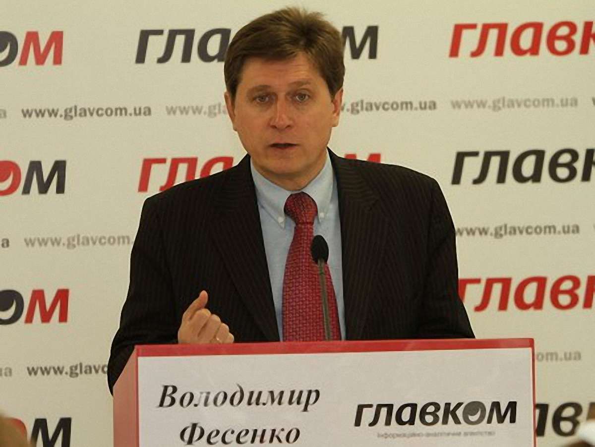 Влада і опозиція борються за вплив на Європу, - політолог