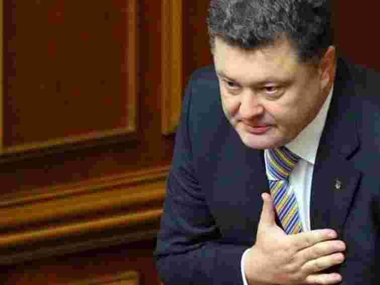 Азаров Порошенку доручив економічні реформи і не тільки