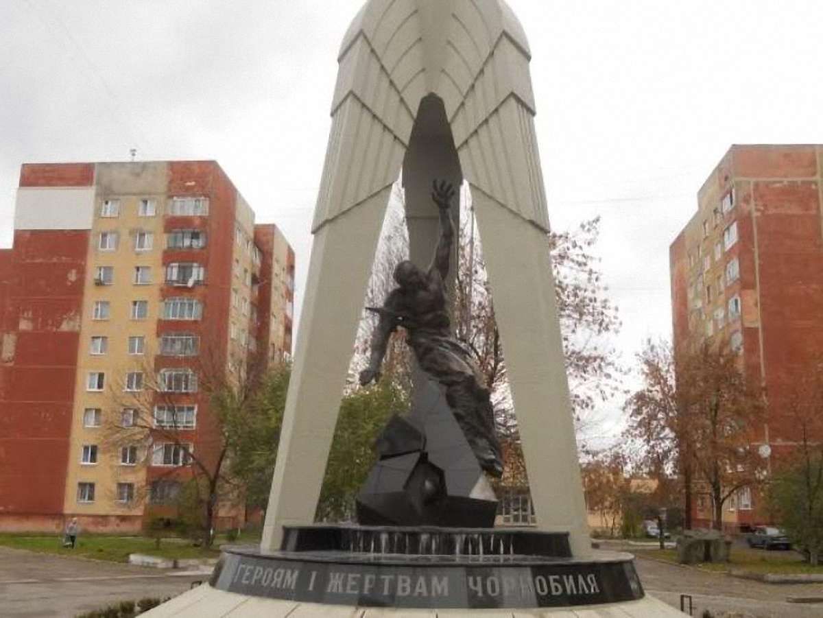 Львів прийняв у комунальну власність пам’ятник чорнобильцям