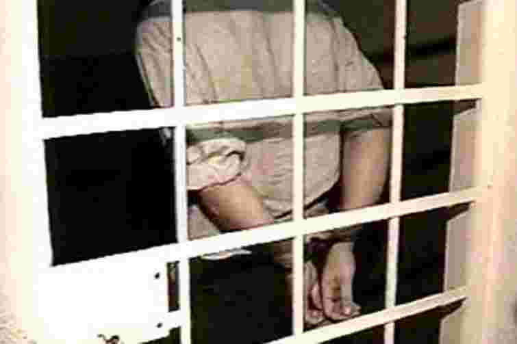 Син депутата, затриманий за зґвалтування, не визнає провини