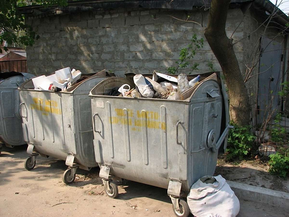 У центрі Львова 181 підприємство не хоче угод на вивіз сміття