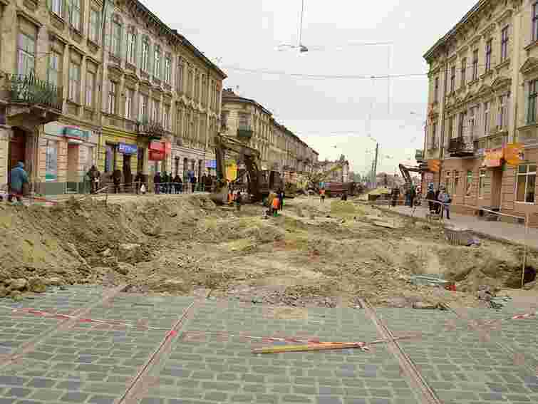 З четверга у Львові закриють одну смугу вул. Чернівецької