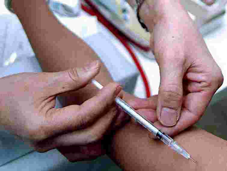 За добу на Західній Україні на кір захворіло 75 осіб