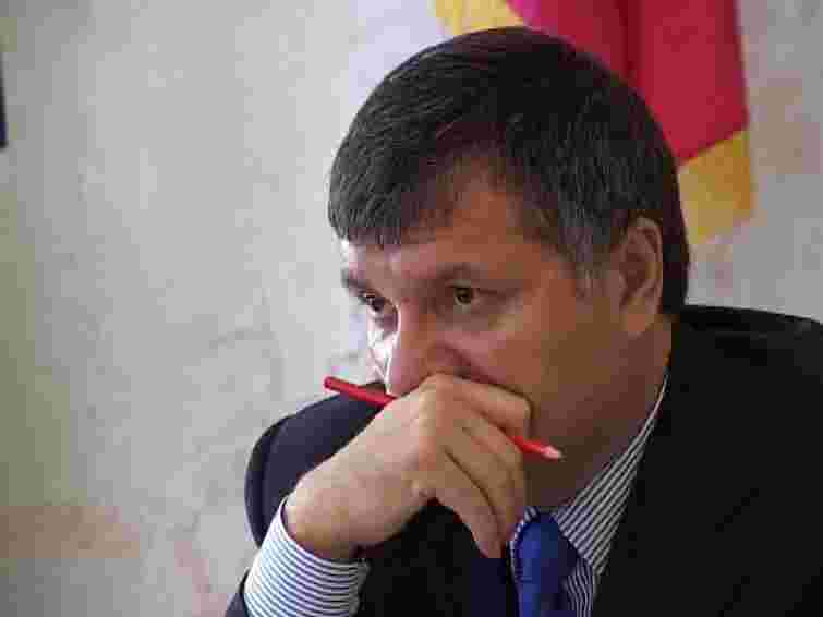 В Італії на 40 днів арештували Авакова