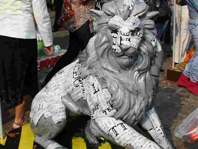 Сьогодні львів’яни подарують Дніпропетровську скульптуру лева