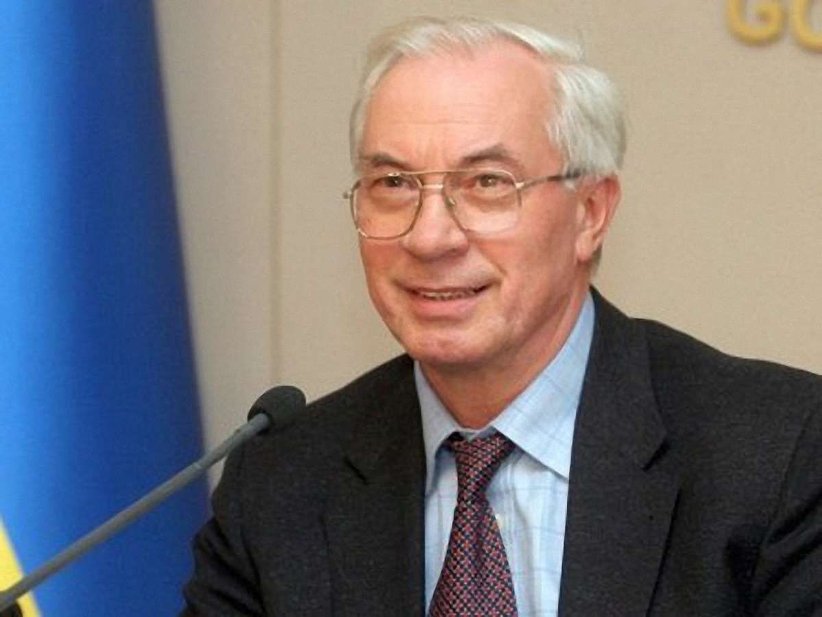 Азаров пообіцяв продовжити впровадження євростандартів
