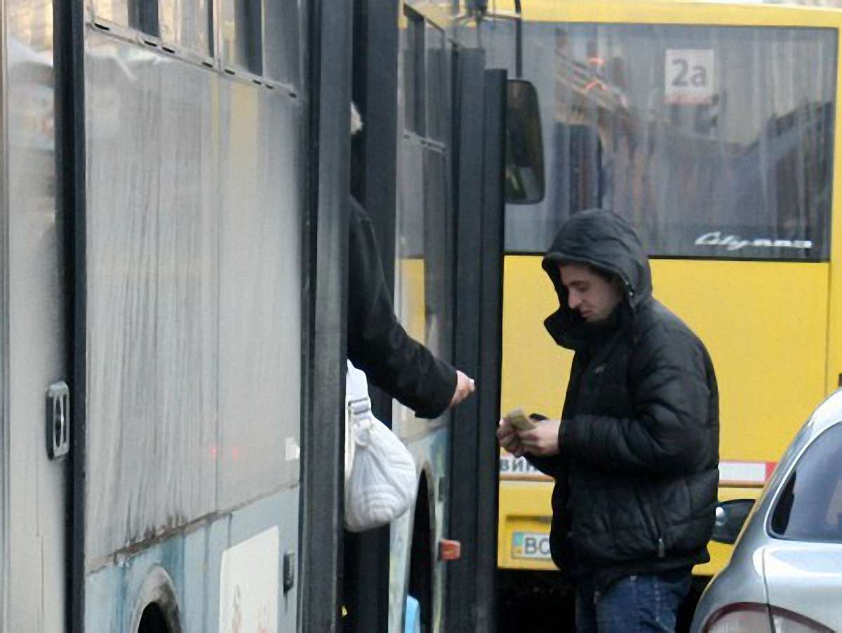 Маршрутка на Збиранку буде їздити раз на півгодини, - мер Львова