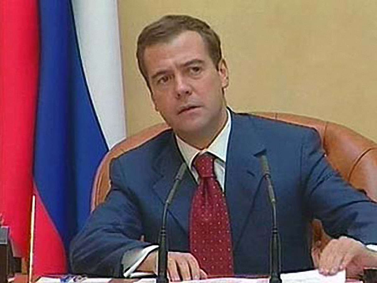 Медведєв ратифікував договір про зону вільної торгівлі в межах СНД