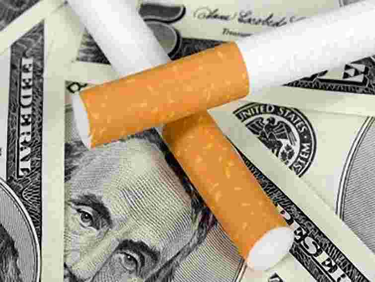 З ініціативи регіонала, ціни на цигарки можуть зрости на 14%