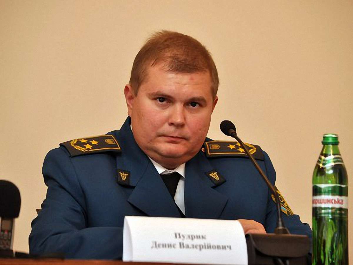 На пункті пропуску Шегині-Медика затримали зброю