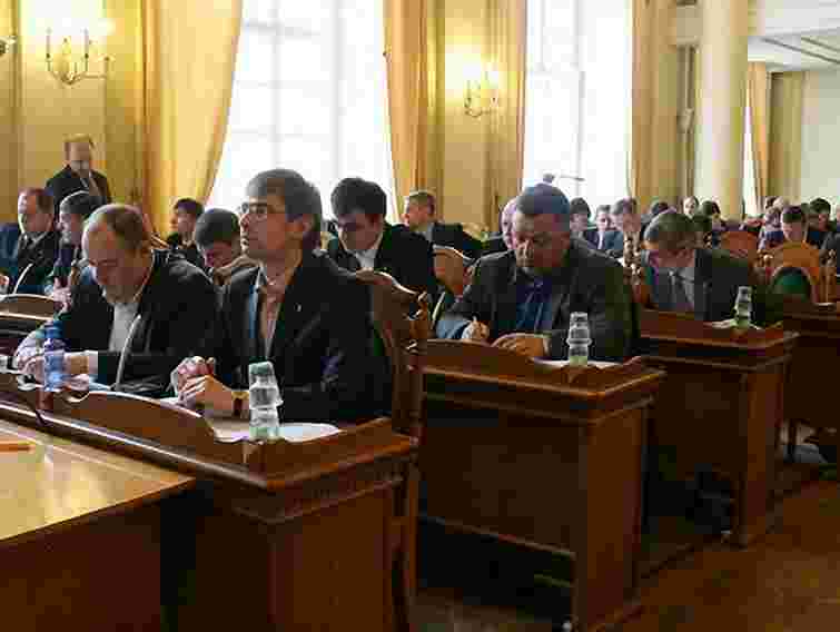 Азарова звинуватили у фінансовому геноциді української культури