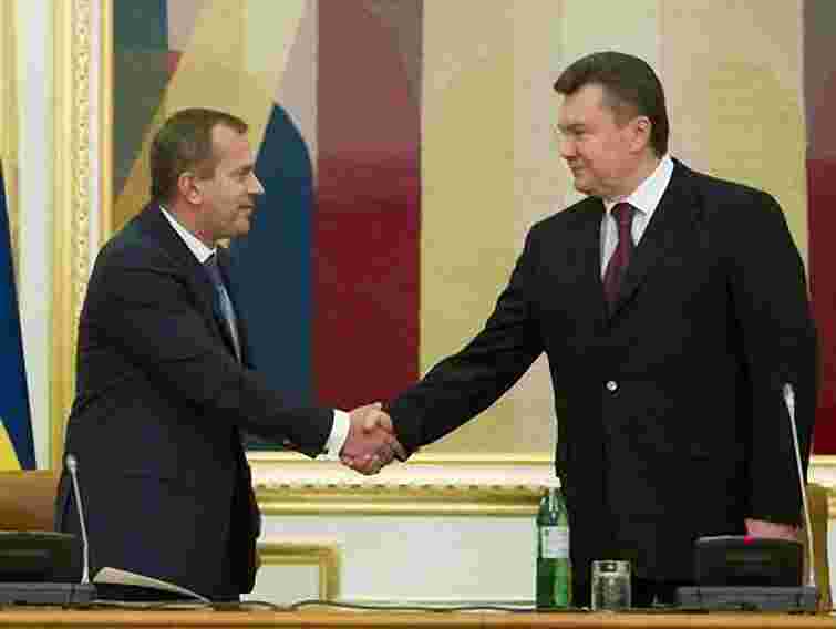 Янукович удвічі збільшив штат у відомстві Клюєва