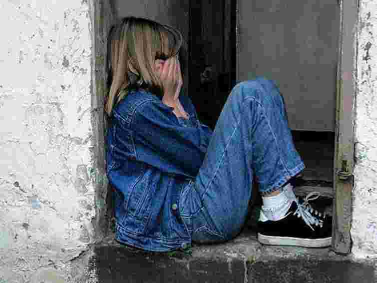 У Севастополі іноземця затримали за розбещення школярки