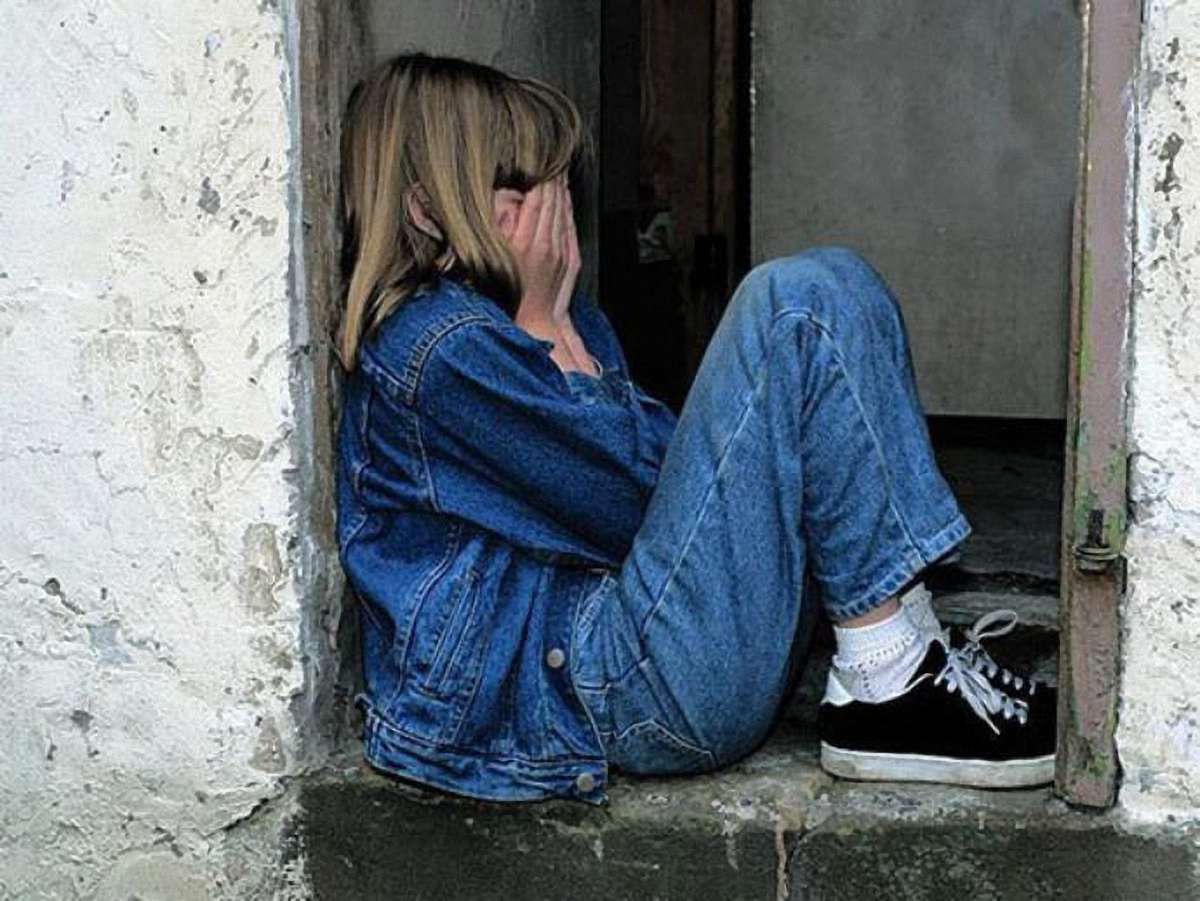 У Севастополі іноземця затримали за розбещення школярки
