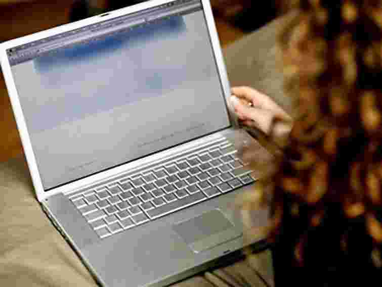 36% дітей вказують домашню адресу в соцмережах, - ЮНІСЕФ