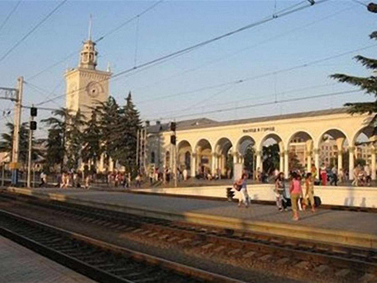 На Великдень з Сімферополя до Львова призначено додатковий потяг 