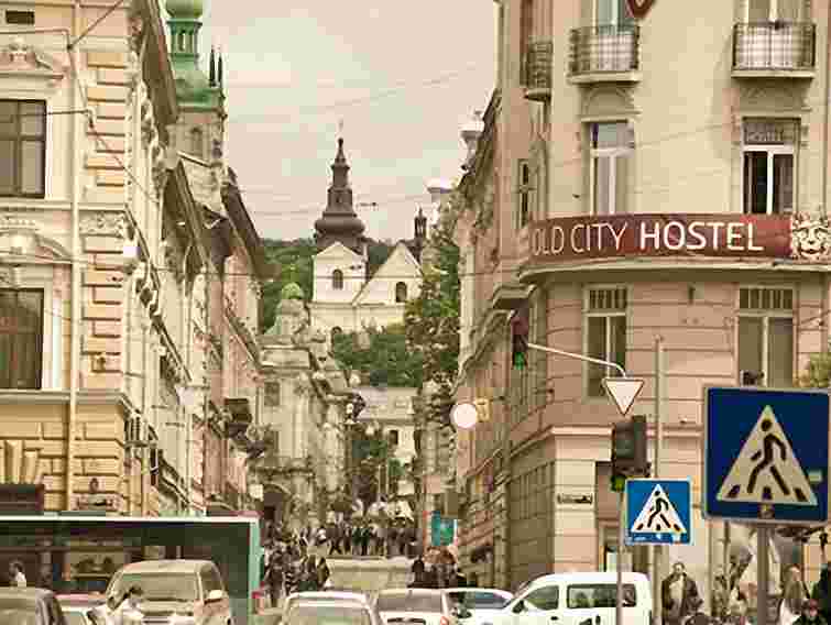 До Євро-2012 у львівських хостелах підвищили ціни у 5 разів