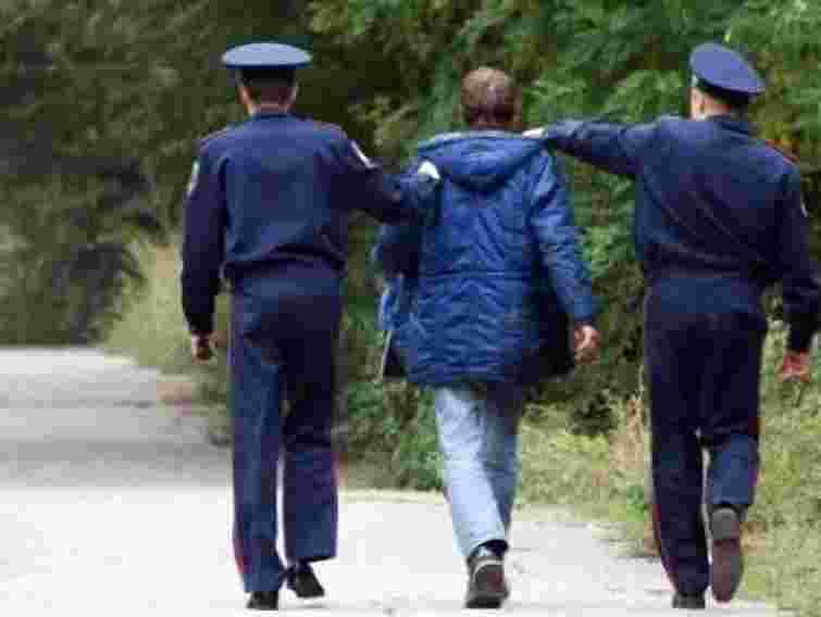 Міліція затримала активіста, що роздавав у Києві презервативи