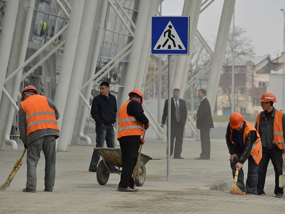 Аеропорт «Львів» готують до зустрічі Януковича