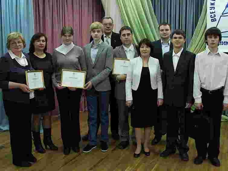 Двоє львівських школярів представлять Україну на олімпіаді з хімії у США