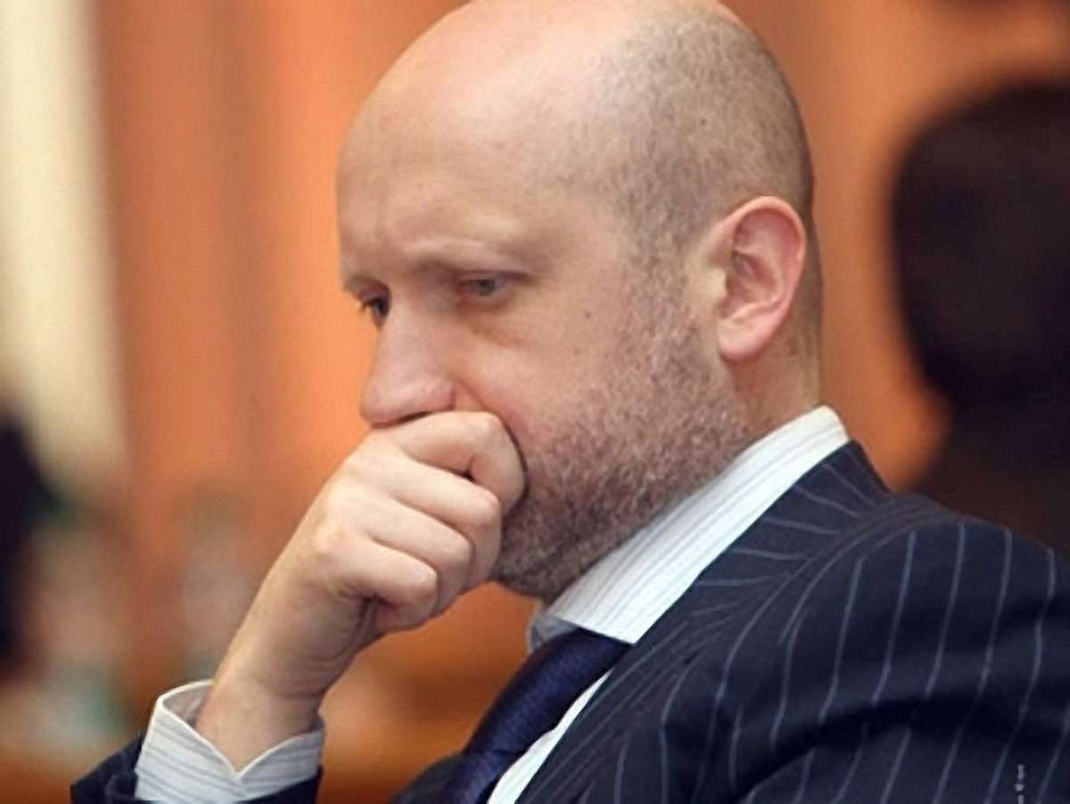 Колишні силовики вимагають посадити Турчинова
