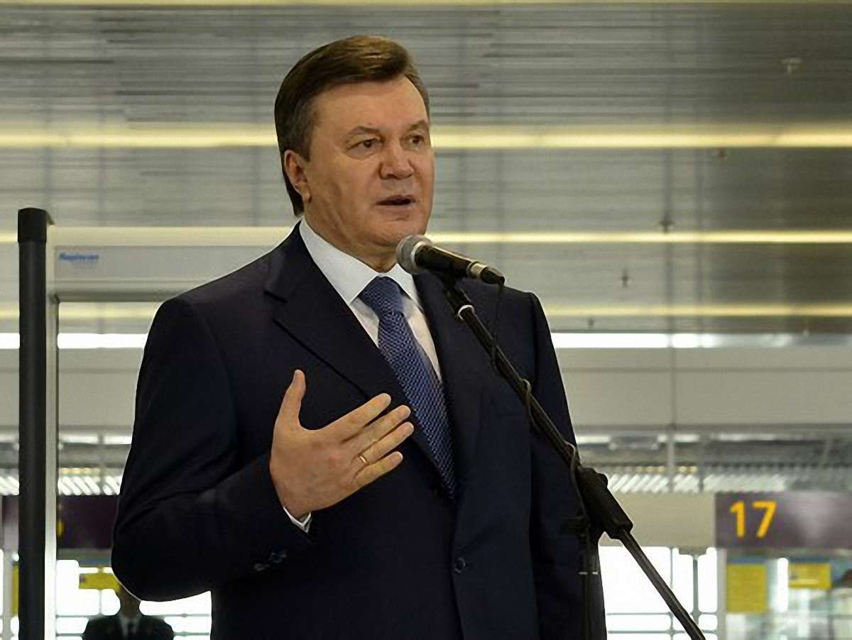 Янукович доручив Костюку вирішити питання Польського дому у Львові