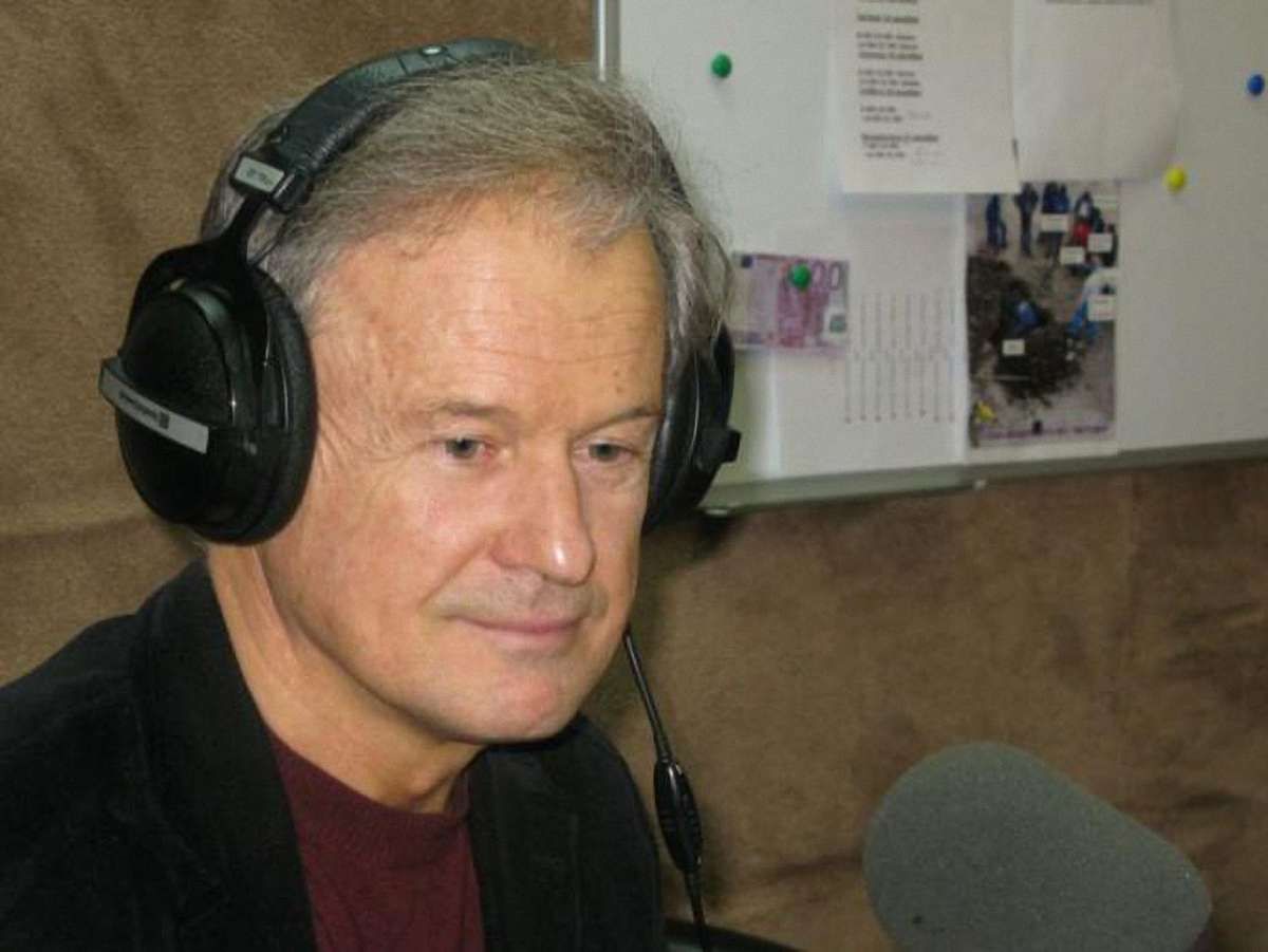 Табачник перевиконав план з русифікації шкіл, - нардеп