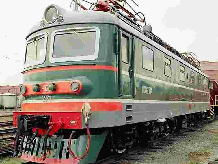 Залізниця заплатить 140 млн грн за ремонт електровозів